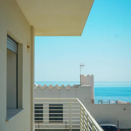 Aragosta - Sea View, A Few Steps From The Villaggio San Leonardo