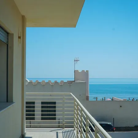 Aragosta - Sea View, A Few Steps From The * Villaggio San Leonardo
